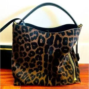 TOM FORD★Leopard Print Mini Bag s_wp_668baaa2b4ee5bacdfa271e3.webp